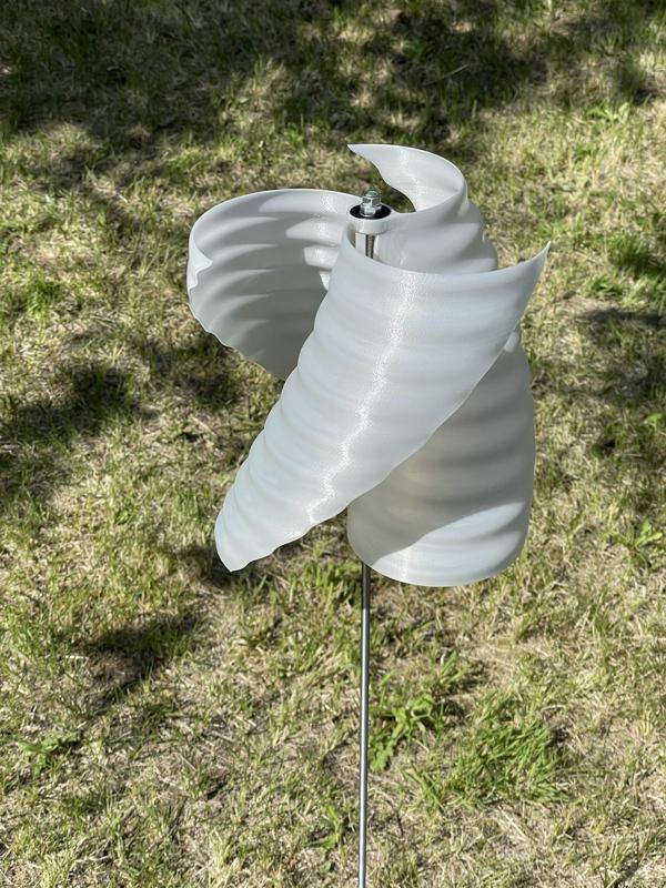 Vertical Windmill Helix