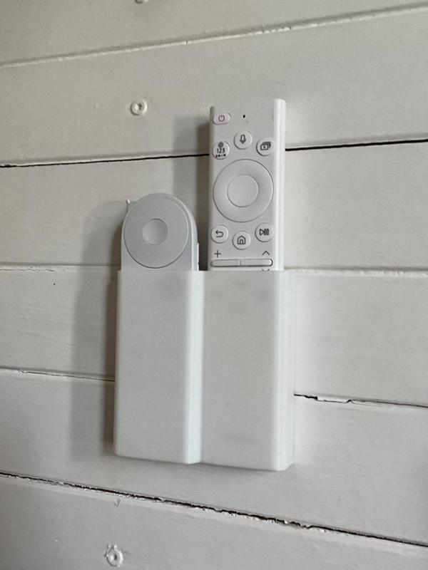 Remote control holder for Chromecast + Samsung TV