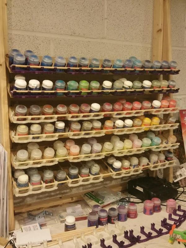 GW-vendor styled paint rack