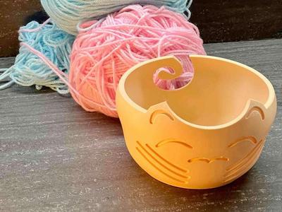 Cat-Shaped Yarn Bowl/ pot