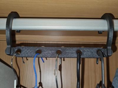 Collapsible Hanger