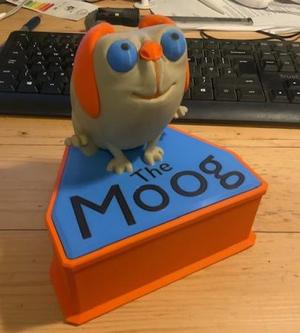 The Moog, nik nak box.