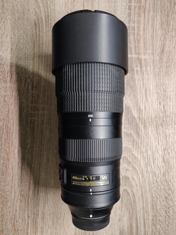 Nikon AF-S 200-500 mm lens hood