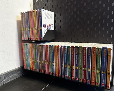Manga Solo Shelf Ikea Skadis