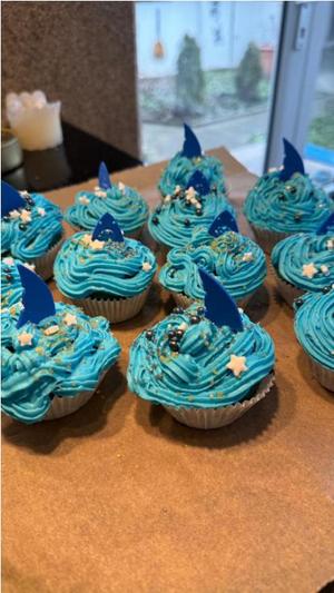 Shark Cupcake Topper