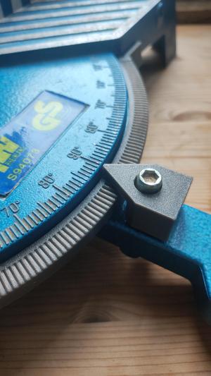 Mitre Saw Angle Fixation