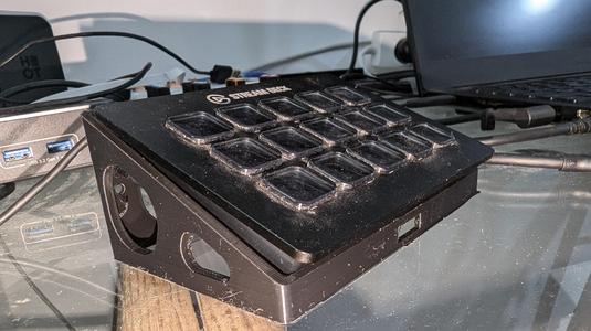 Stream Deck Nest Holder