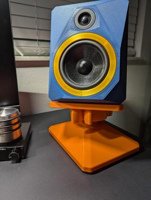 Swiveling Desktop Speaker Stand by Deposition Sound
