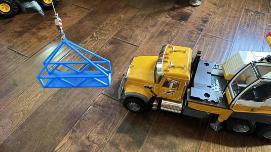 Toy Crane Lift Frame / Basket