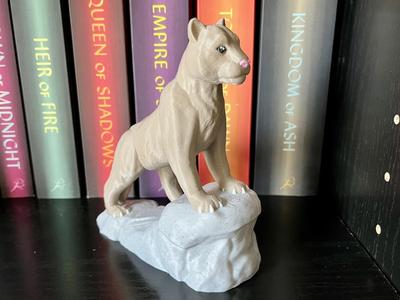 ToG Gavriel Mountain Lion Bookshelf Decor