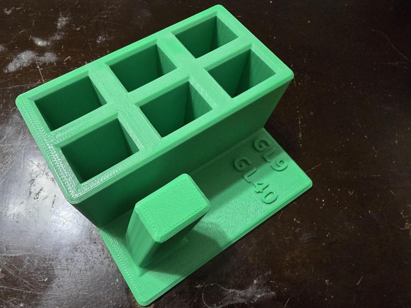 Glock 17 stand with mag storage