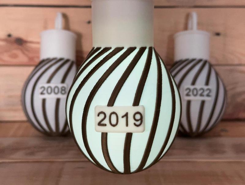 Tea Light Bauble with editable date (in Studio)