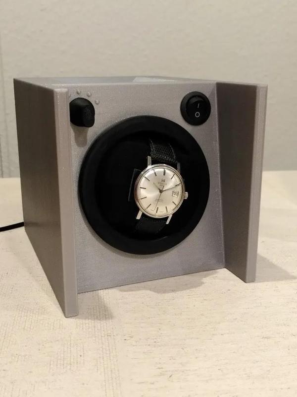 Uhrenbeweger || watch winder   