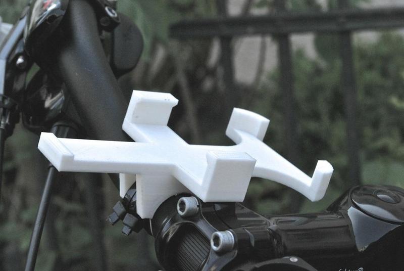 iPhone 4 bike mount