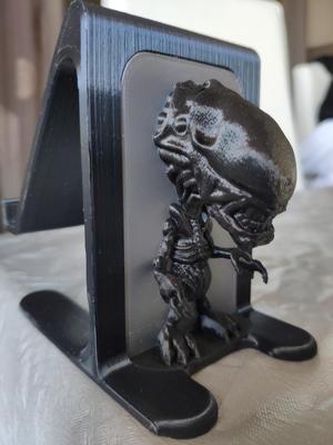 Alien Phone Holder