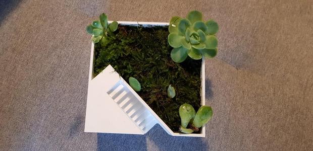 Flower pot cube staircase