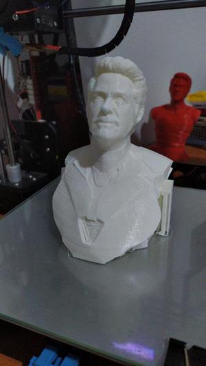 Tony Stark Bust (With Iron Man armor from Avengers: Endgame)