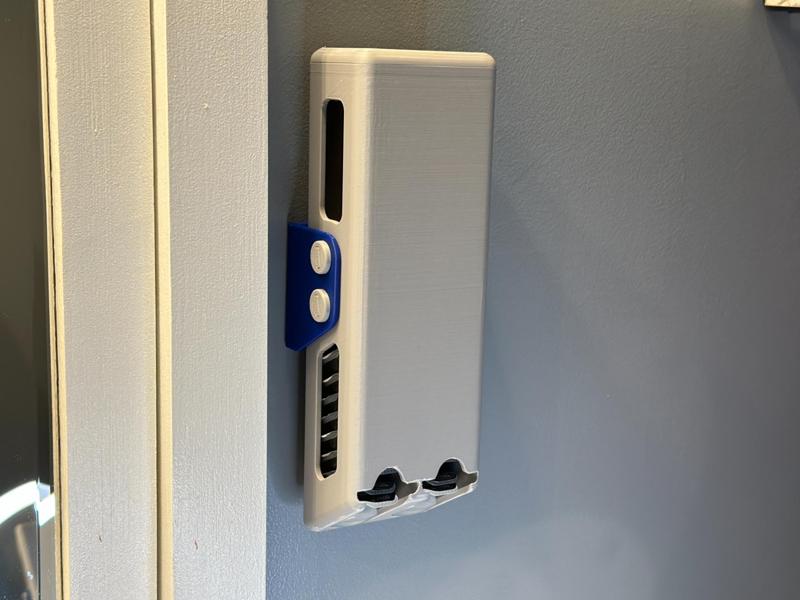 Contact Dispenser
