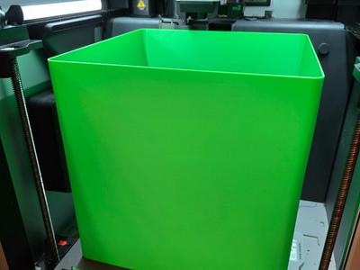 Large Super Simple Trash Bin