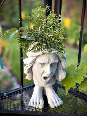 Génie de la Liberté le Puggle planter