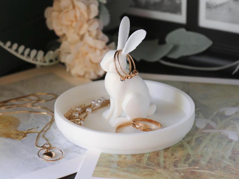 Rabbit Ring Holder