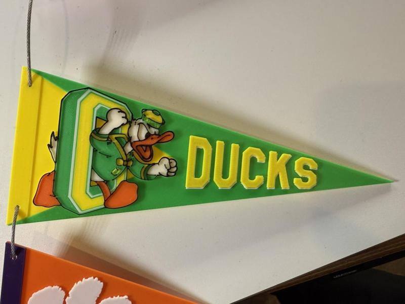 Oregon Ducks - Pennant