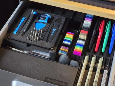 iFixit Essential Electronics Toolkit - Gridfinity