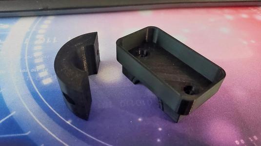 Garage door remote holder for motorcycle handlebars (22mm.)