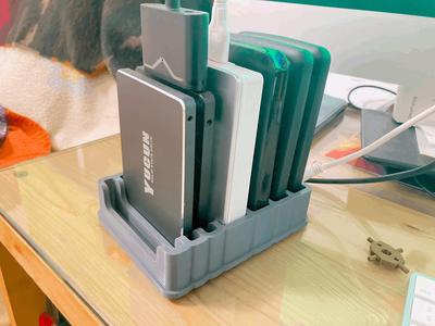 SSD & HDD 2,5" Holder