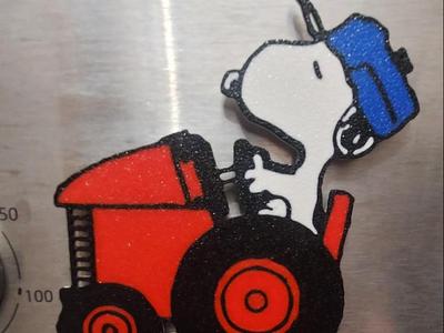 snoopy tractor - magnet, wall art or tealight