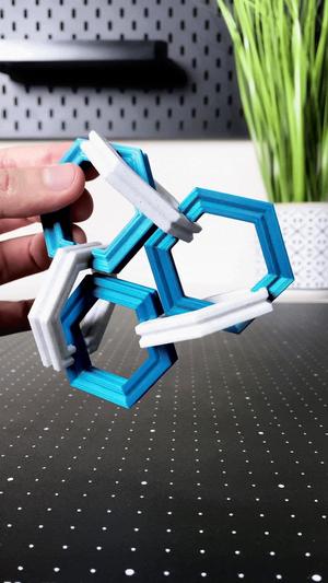  HexaFlip Fidget Toy