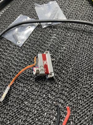KST Servo X08H Indoorplane Mount