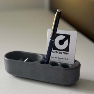 Small table organizer
