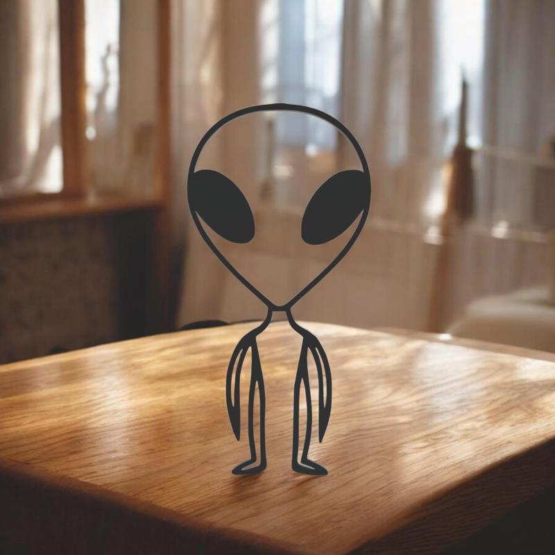 Alien Line Art - Desktop Line Art