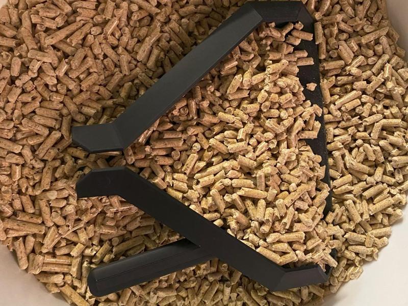 Pellet Scoop