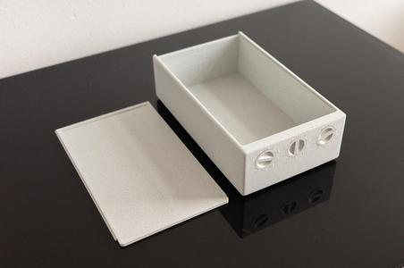 Minimalistic safe