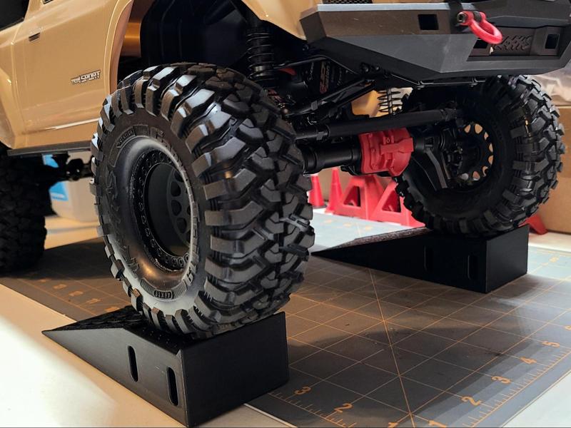 RC Rock Crawler Service Ramps
