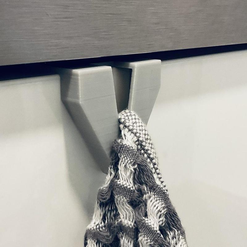 Towel hanger (Fusion360)