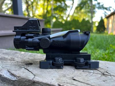 Trijicon ACOG 4X Rifle Scope & TA-31 DOC Red Dot 