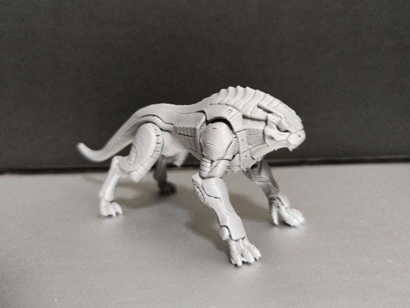 Mecha Komodo Dragon