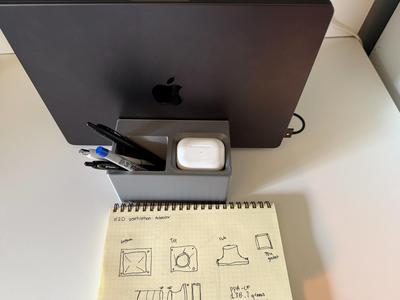Desktop Console - Holds Macbook AirPods & Pens