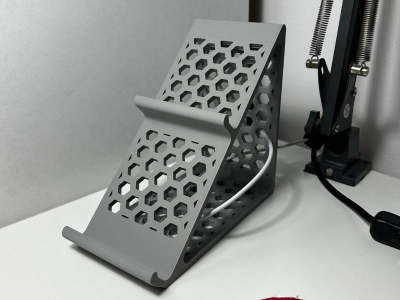 Hex Double Phone Hub