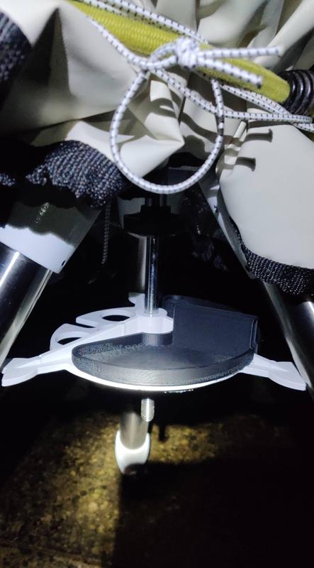 EQ6-r accessory tray for tripod spreader