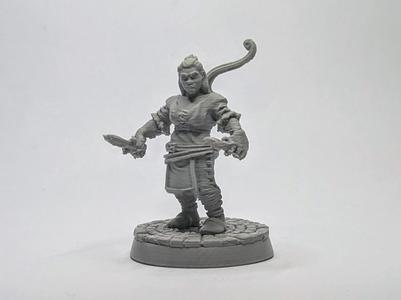 Dwarf Rogue – Daily Miniature Challenge