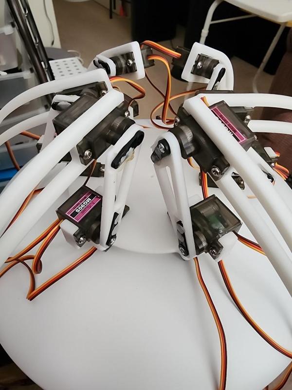 Super Simple Hexapod mod to fit MG90S servo arms