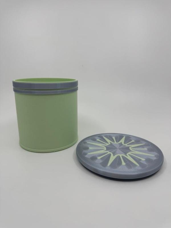 Trivet and Kitchen Utensil Holder
