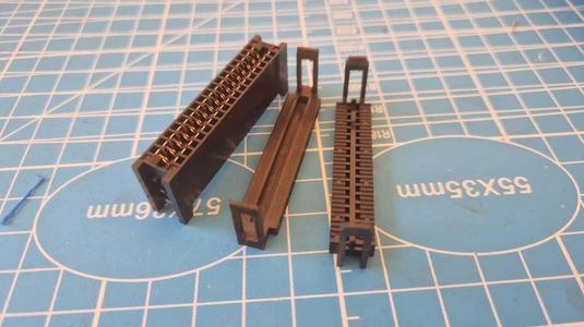 34 pin floppy cable edge connector clips