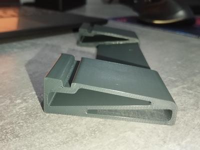 Laptop stand 