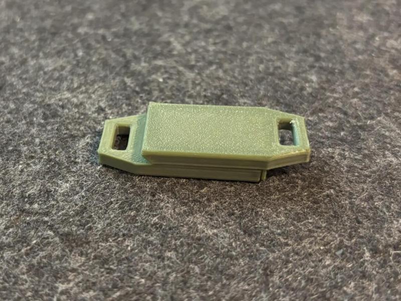 Clip maneg