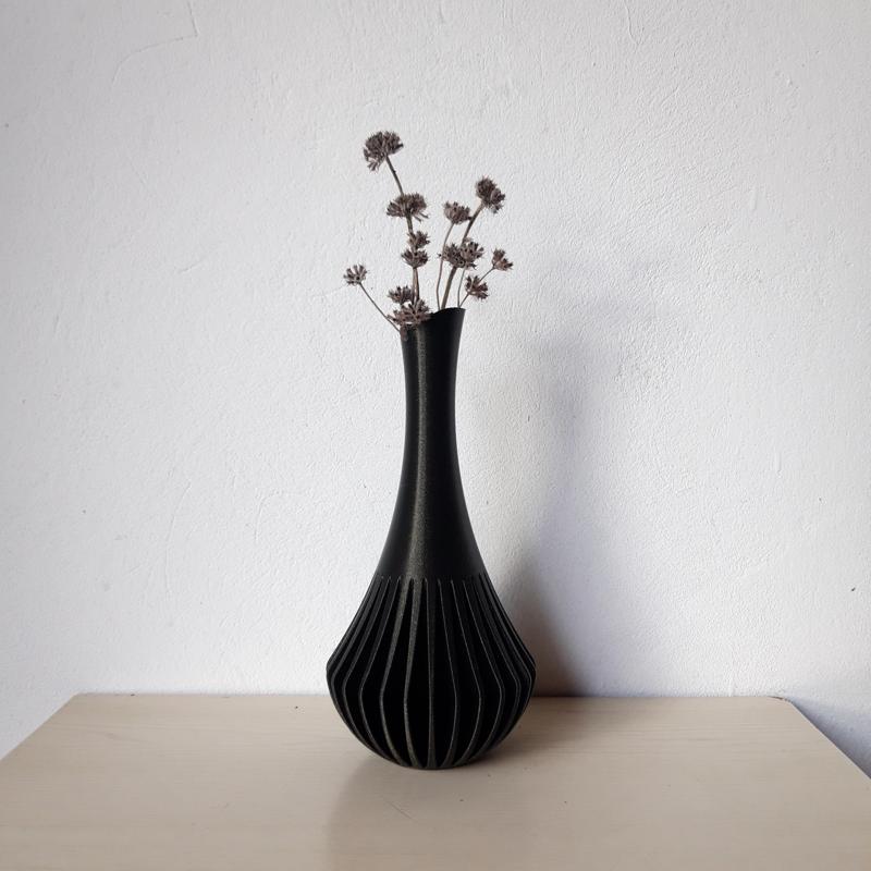 Ribbed vase